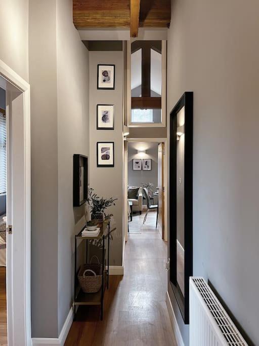Cosy 2 Bedroom Apartment تودموردن المظهر الخارجي الصورة